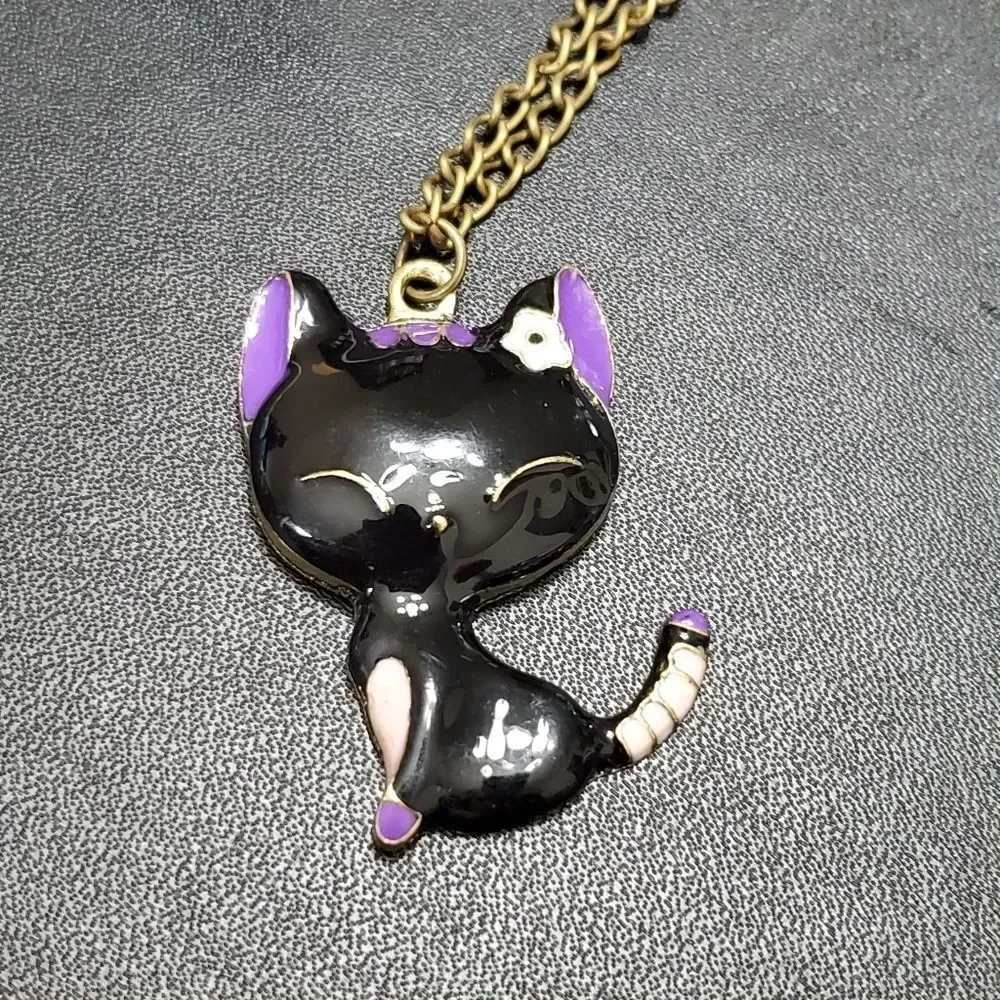 Black enamel kitty cat pendant necklace 27